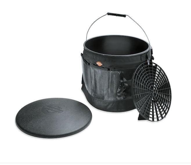 HARLEY-DAVIDSON BIKE WASH BUCKET WITH MULTI-POCKET APRON