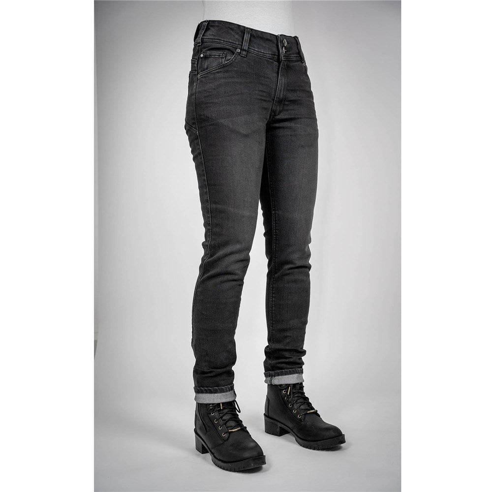 BULL-IT 24 LADIES RAVEN (AA) STRAIGHT/REGULAR - BLK (16)