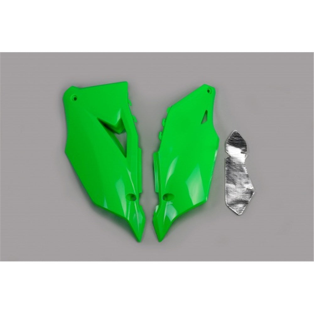 UFO KAWASAKI SIDE PANELS KXF250 21-24 / KXF450 19-23 GRN