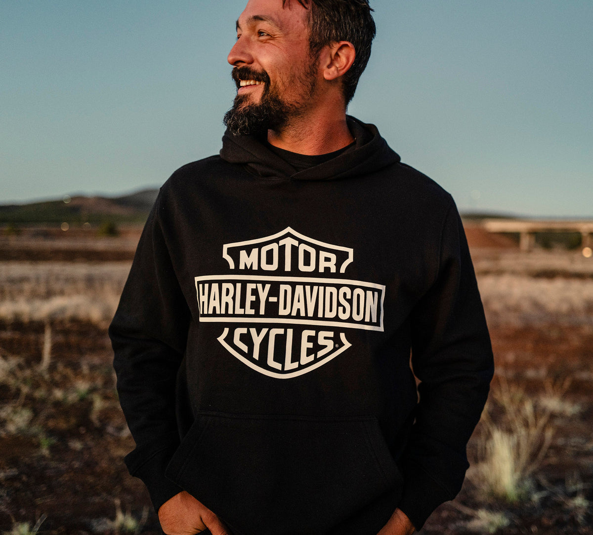 Harley-Davidson Men's H-D Standard Bar & Shield Pullover Hoodie - Harley Black - additional view 1