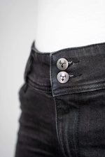 BULL-IT WOMENS 24 RAVEN (AA) SLIM/REGULAR