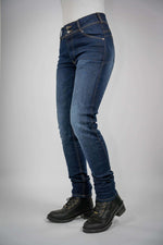 BULL-IT WOMENS 24 HARRIER (AA) SLIM/REGULAR