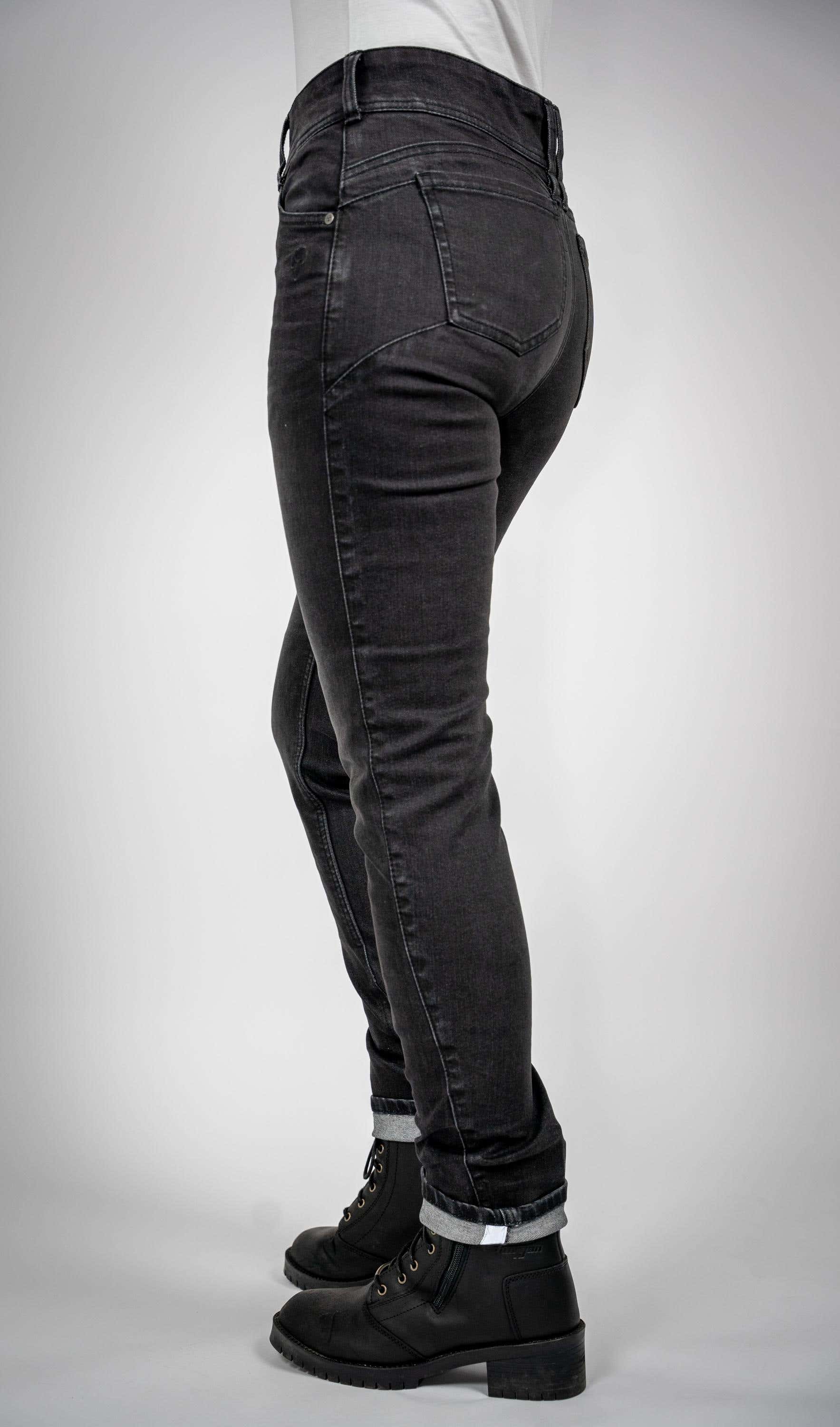 BULL-IT WOMENS 24 RAVEN (AA) STRAIGHT/REGULAR