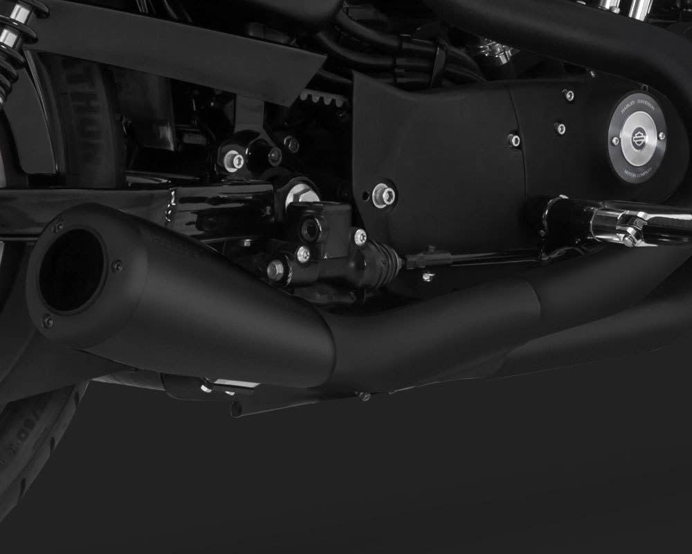 VANCE AND HINES DYNA TWIN SLASH SLIP ON MUFFLERS