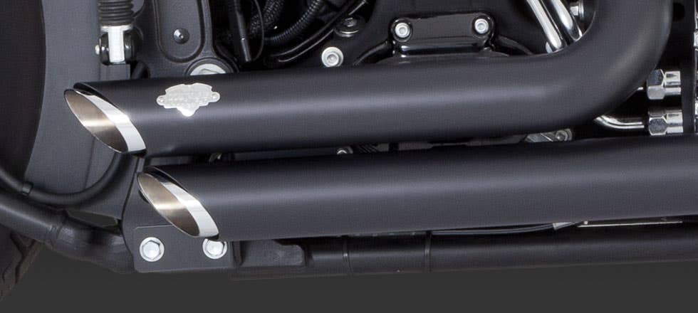 VANCE AND HINES SOFTAIL SHORT SHOTS STAGGERED EXHAUST