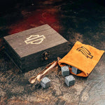 HARLEY-DAVIDSON OPEN BAR & SHIELD STONE ICE CUBE TRAVEL SET
