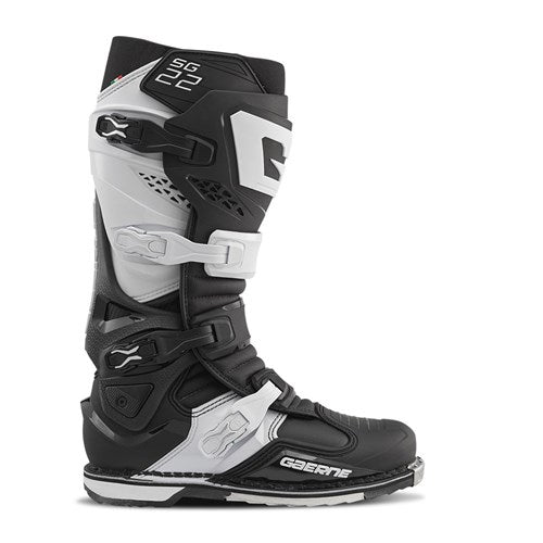 GAERNE SG-22 BOOT BLK/WHT 43 (9) [SPC01]
