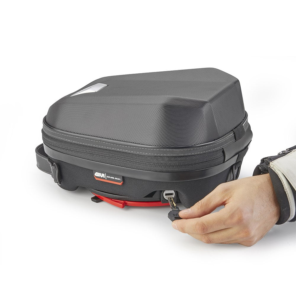 GIVI TANKLOCK-ED BAG WEIGHTLESS SEMI-RIGID 5LT (WL902)