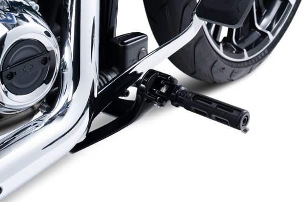 HARLEY-DAVIDSON SWITCHBACK COLLECTION- RIDER FOOTPEGS - BLACK ANODIZED