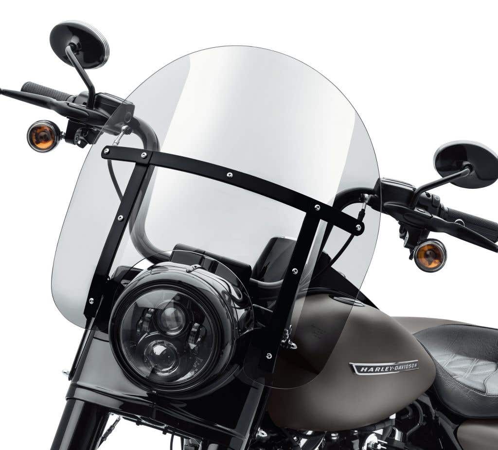 HARLEY-DAVIDSON ROAD KING H-D DETACHABLES WINDSHIELD - 16 IN.