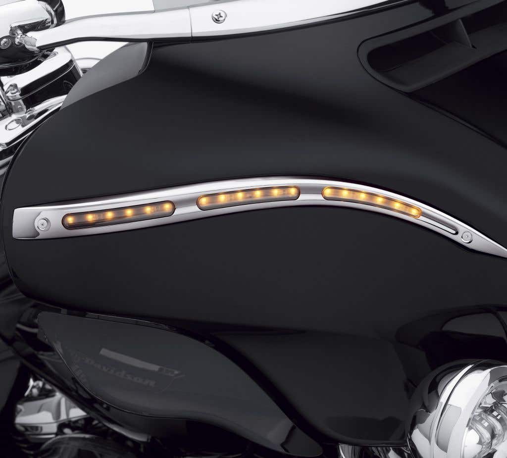 HARLEY-DAVIDSON ELECTRA GLO ILLUMINATED FAIRING ACCENT TRIM - CHROME