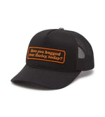 HARLEY-DAVIDSON WOMENS HUG A HARLEY TRUCKER CAP