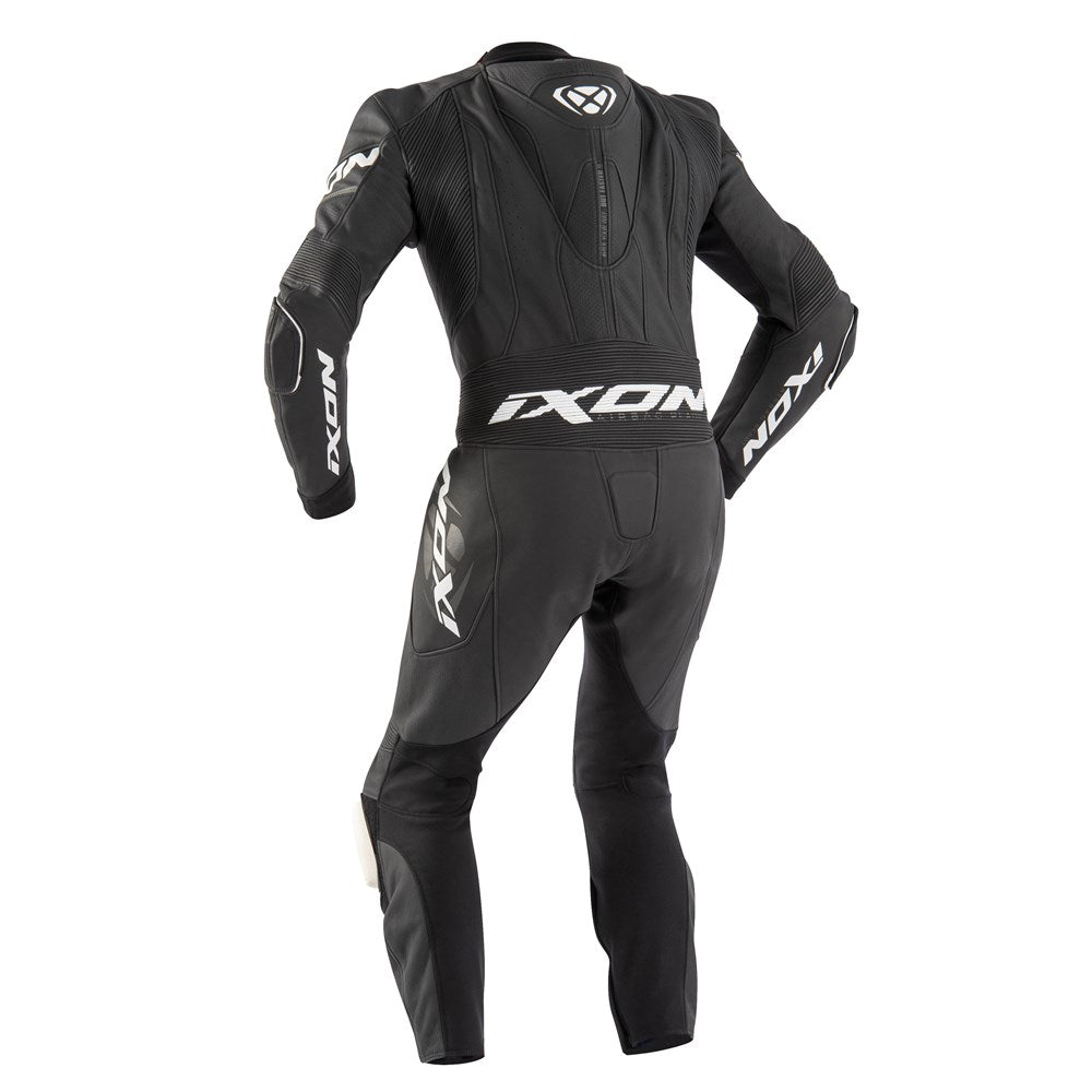 IXON JACKAL 1PC SUIT BLK (LG)