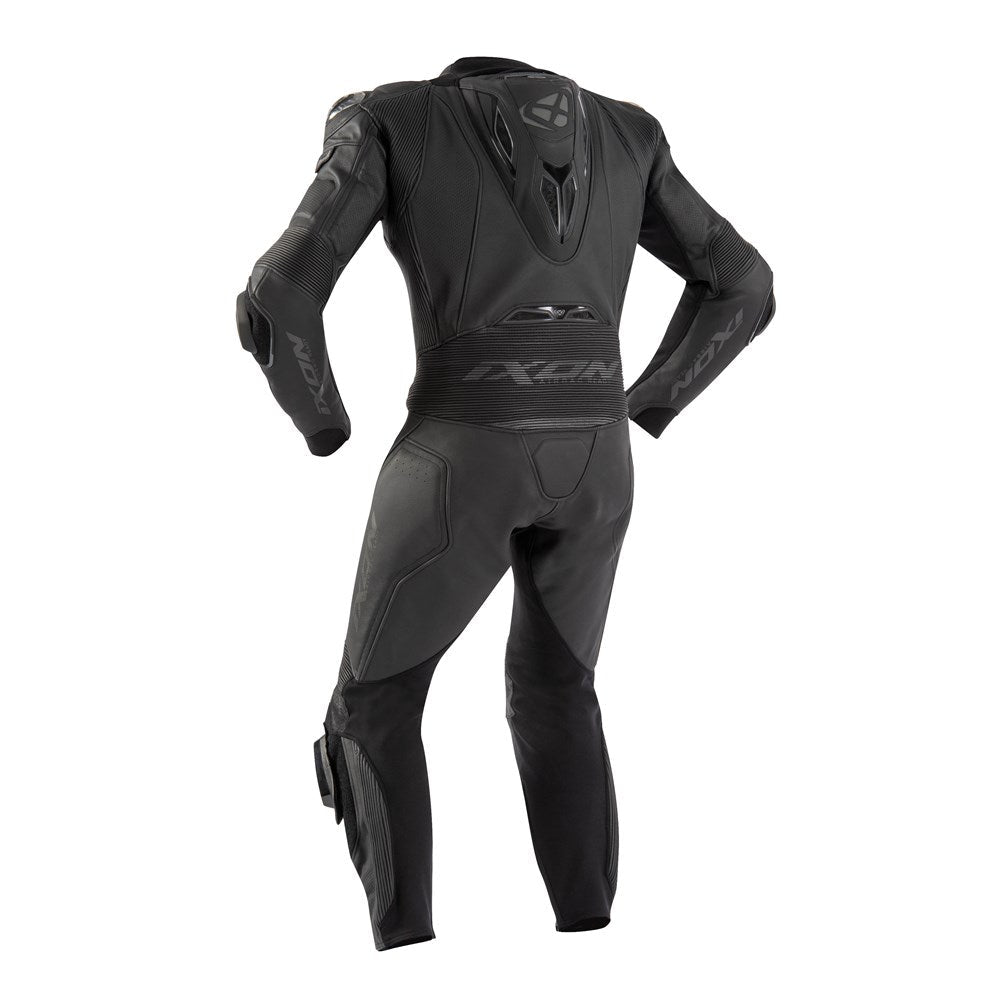 IXON VENDETTA EVO 1PC SUIT BLK (3XL)