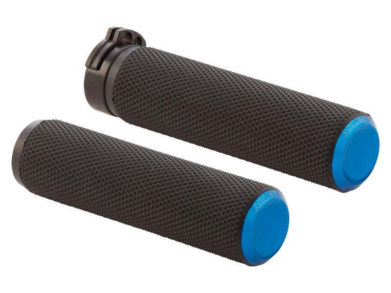 ARLEN NESS KNURLED FUSION HANDRIPS - BLUE. FITS H-D WITH THROTTLE CABLE.
