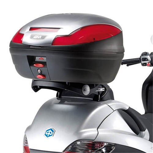 GIVI SPECIFIC MONOLOCK REAR RACK - PIAGGIO MPE 250 06-07  (PLATE INCLUDED)  [ONC01]