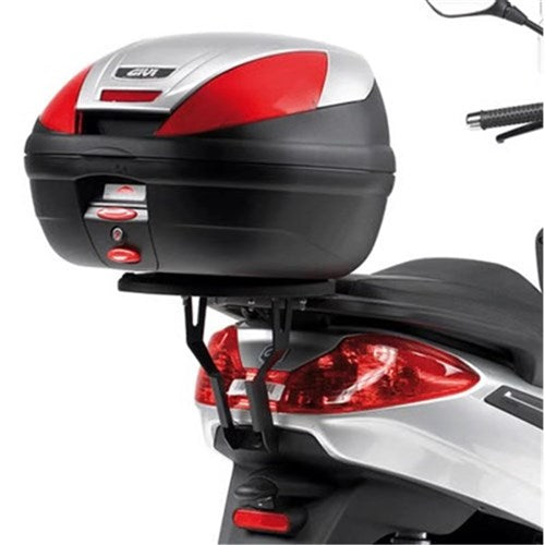 GIVI SPECIFIC MONOLOCK REAR RACK PIAGGIO X7 125/250 08-11 (INCLUDES PLATE)  [ONC01]