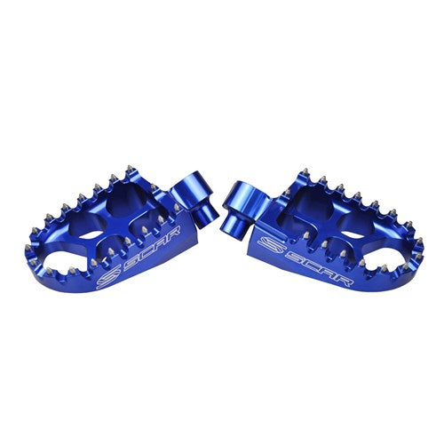 SCAR EVO FOOTPEGS YAMAHA YZ/YZF/WRF/YZFX/YZX 1999-2022 (57MM WIDE) BLU