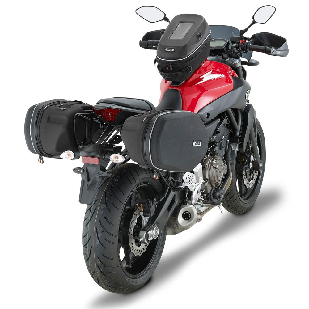 GIVI EASYLOCK PANNIER HOLDERS (ST609) - YAMAHA MT07   [ONC01]