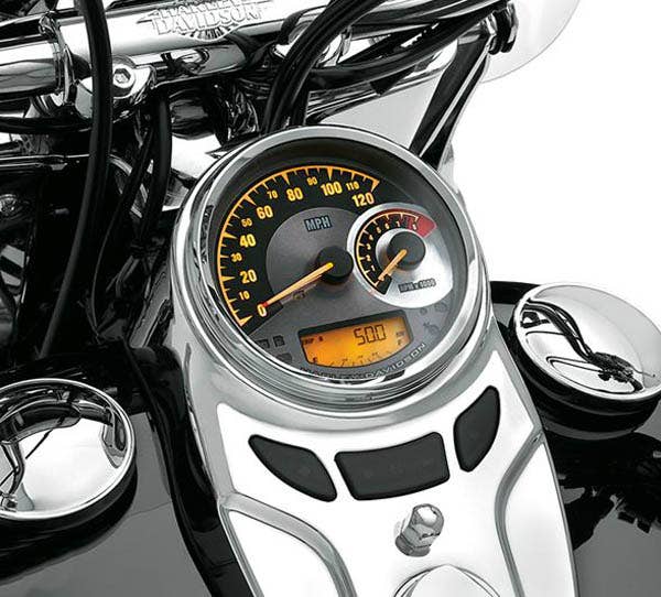 HARLEY-DAVIDSON 5 IN. COMBINATION ANALOG SPEEDOMETER/TACHOMETER KILOMETERS/HR- SPUN ALUMINUM DIAL